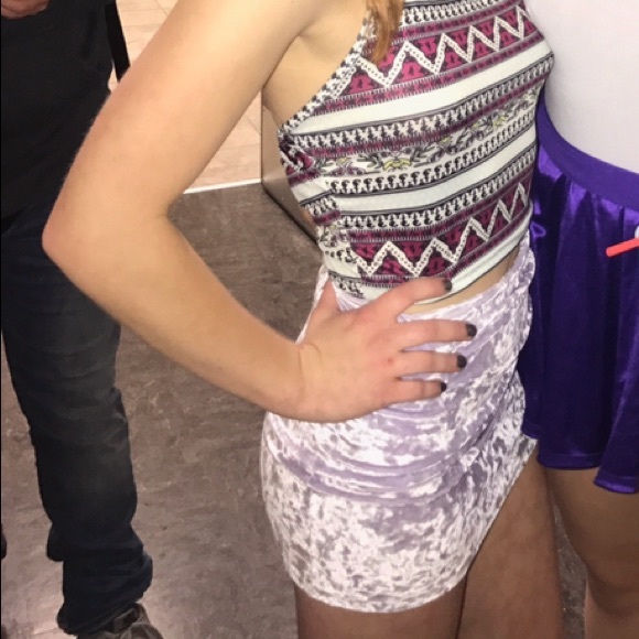 Purple silk Pencil skirt - Picture 2 of 2